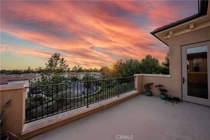 Property Photo: 106 Long Fence CA 92602