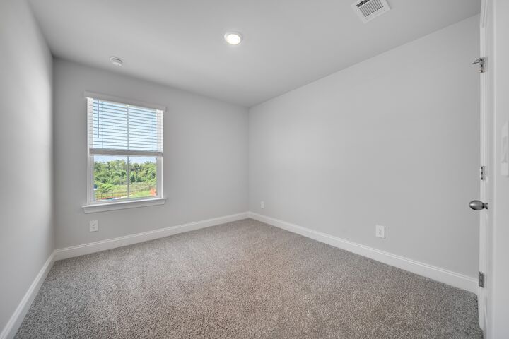 Property Photo: 204 Douglas Bend Rd 405 TN 37066