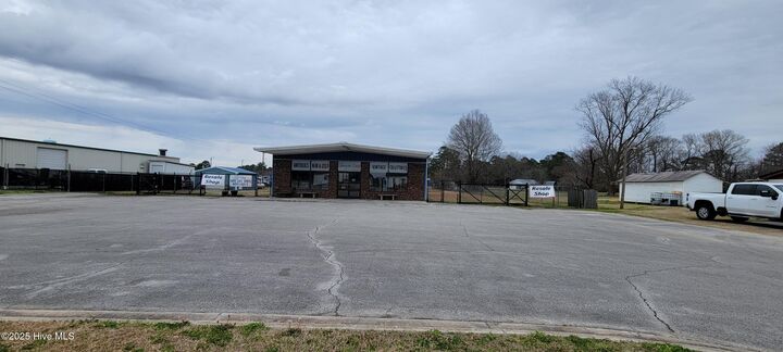 Property Photo:  210 Nc 43 Highway  NC 28586 