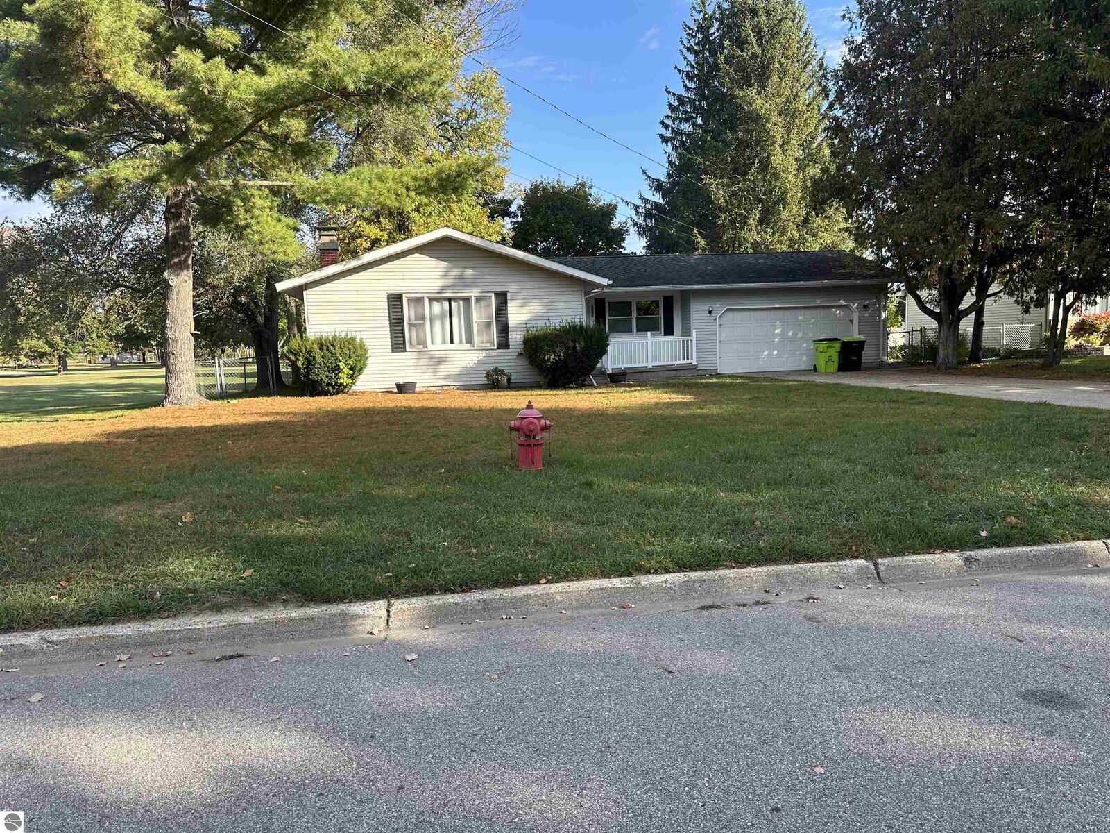 Property Photo: 319 Forest Avenue MI 48617