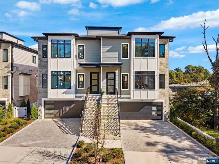 2160 Jones Road  Fort Lee NJ 07024 photo