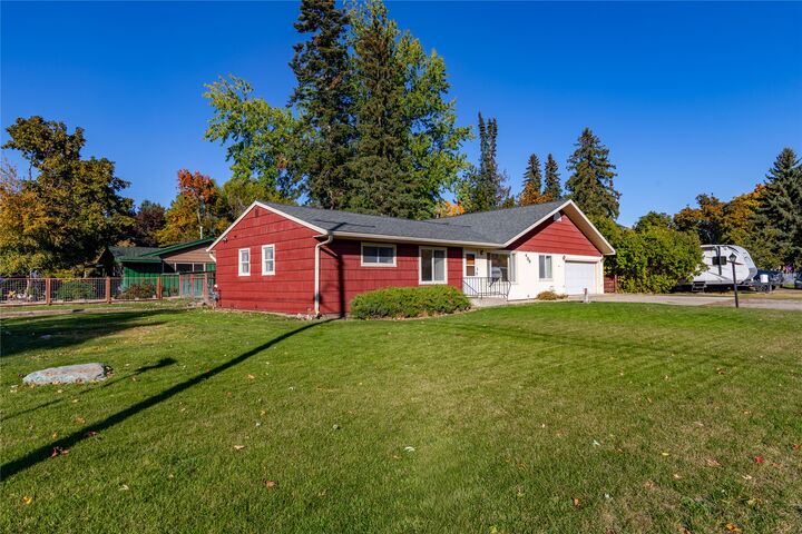 Property Photo: 409 1st Street MT 59912