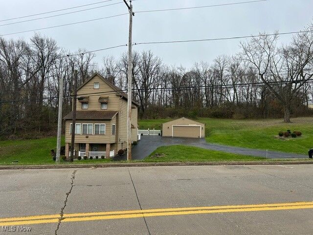 Property Photo:  353 Division Street  OH 44509 