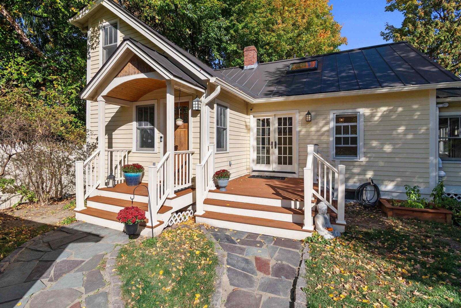 Property Photo: 59 Wells Street VT 05401