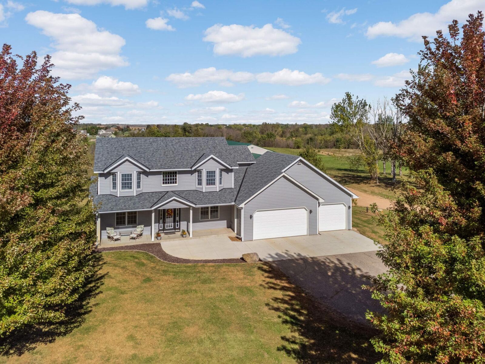 Property Photo:  1376 Langford Trail  MN 56071 