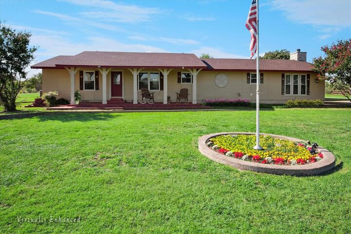 Property Photo: 6941 Burger Road TX 76227