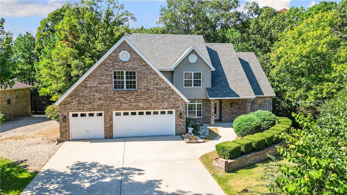 Property Photo: 2 Morganshire Drive AR 72714