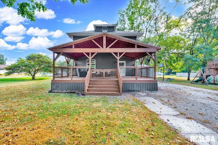214 N Kellogg Street  Yates City IL 61572 photo