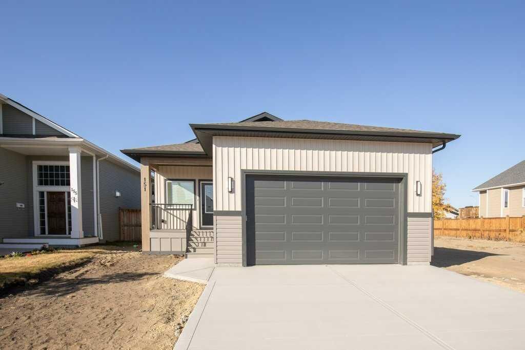 Property Photo: 151 Cedar Square AB T4M 0A2