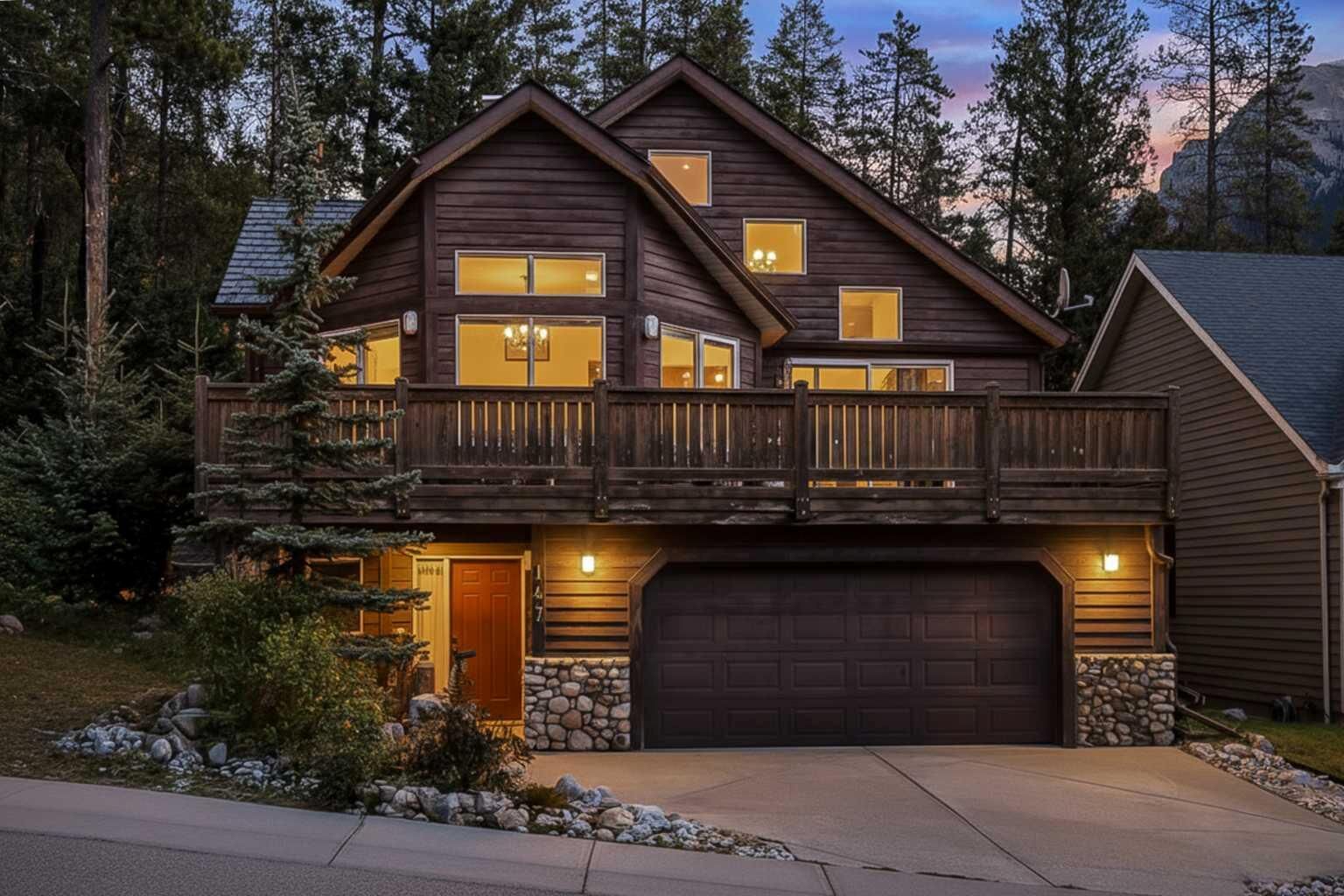 Property Photo:  147 Benchlands Terrace S  AB T1W 1G2