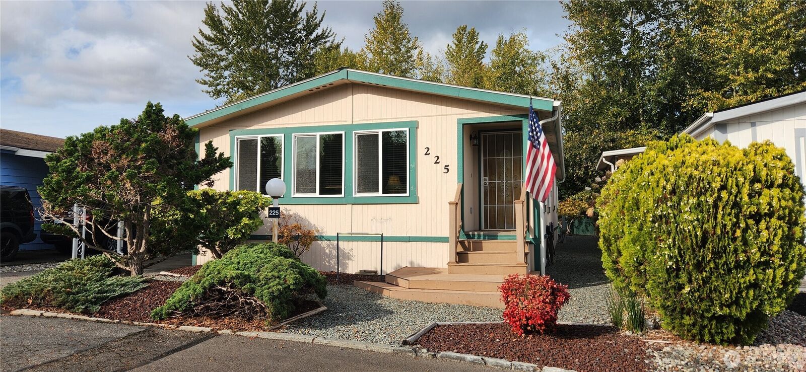 Property Photo: 5900 64th Street NE 225 WA 98270