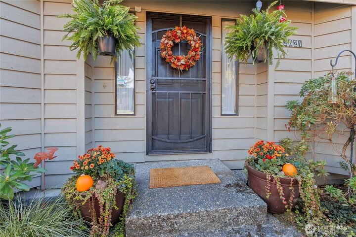 Property Photo:  2621 S 376th Place  WA 98003 