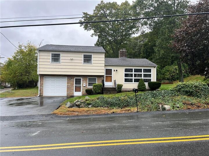 2 Cobble Hill Road  Lincoln RI 02865 photo