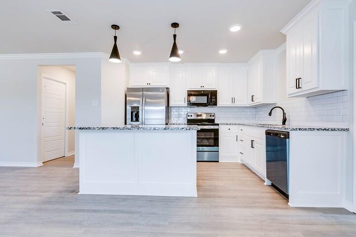 Property Photo: 1015 Claborne Court TX 76903