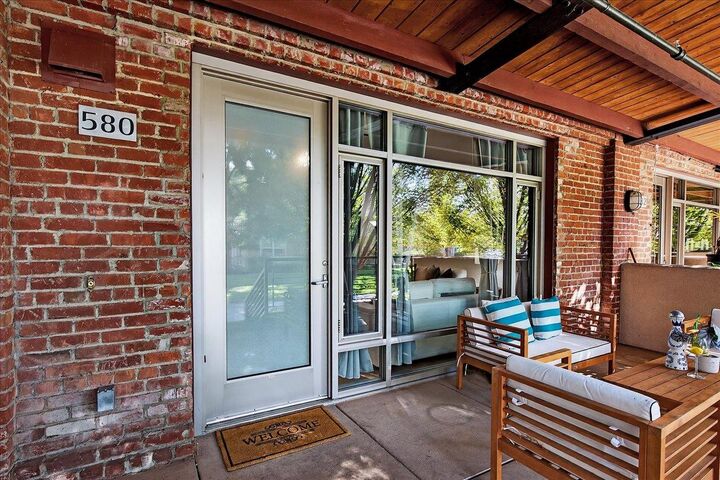 Property Photo: 580 Manzana Place CA 95112
