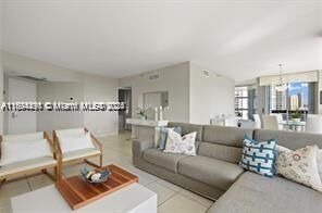 Property Photo: 3400 NE 192nd St 1601 FL 33180