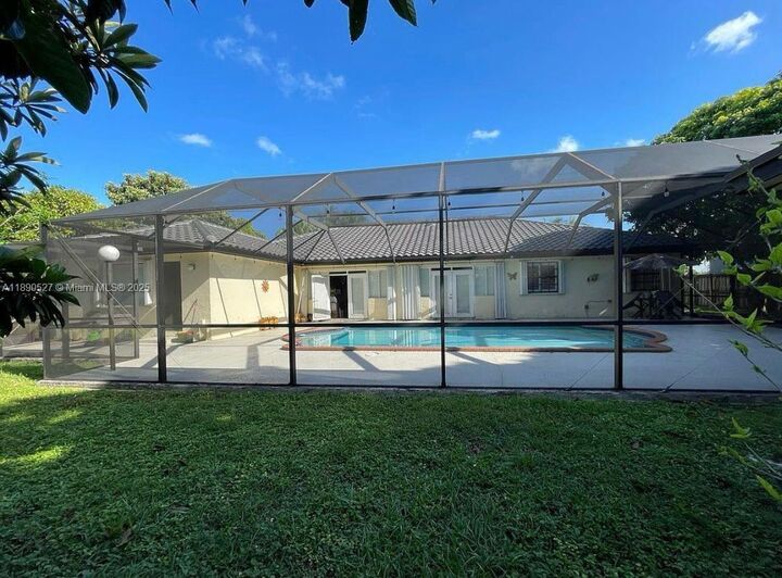Property Photo: 15181 SW 156th Ter FL 33187