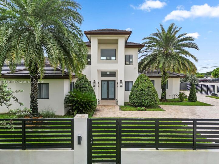 Property Photo: 12250 SW 103rd Ter FL 33186
