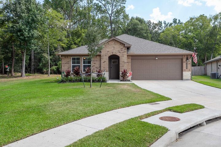 Property Photo:  6645 Riplee St.  TX 77708