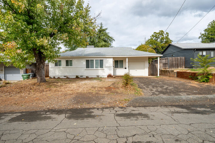 1105 Layton Road  Redding CA 96002 photo