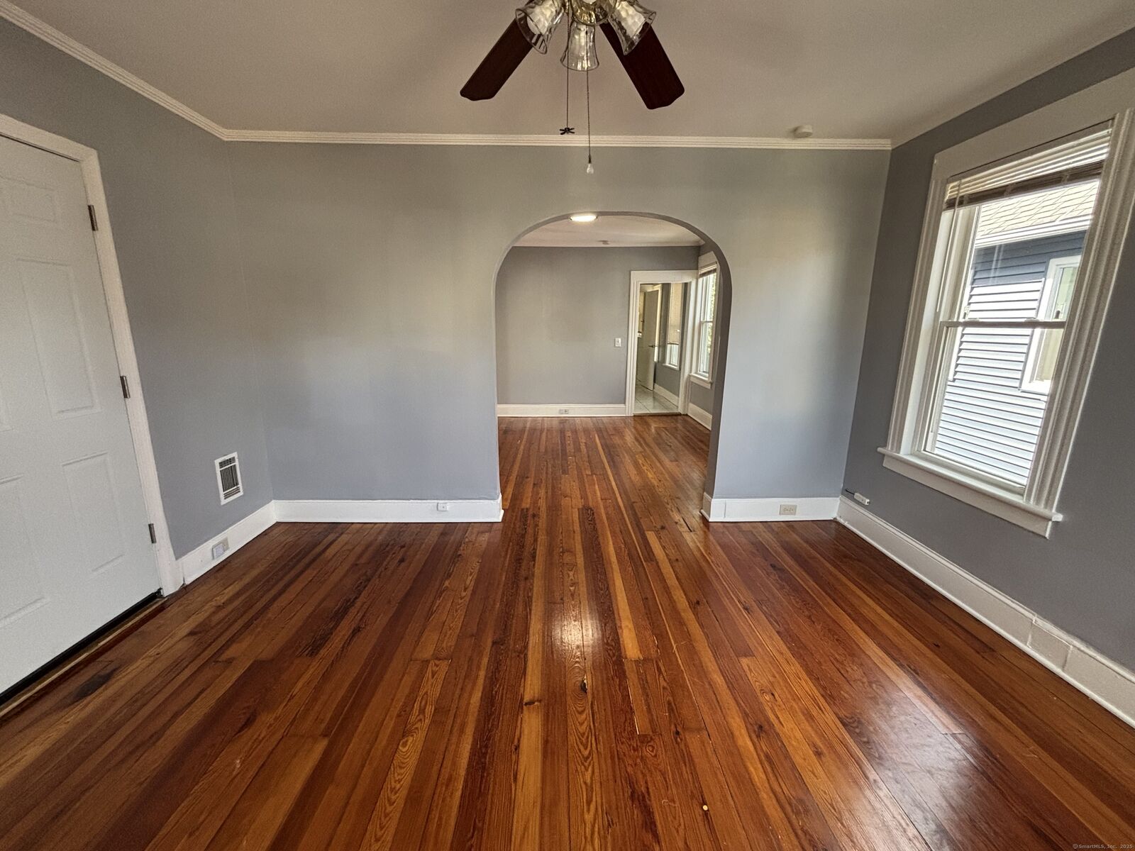 Property Photo: 1287 Howard Avenue CT 06605