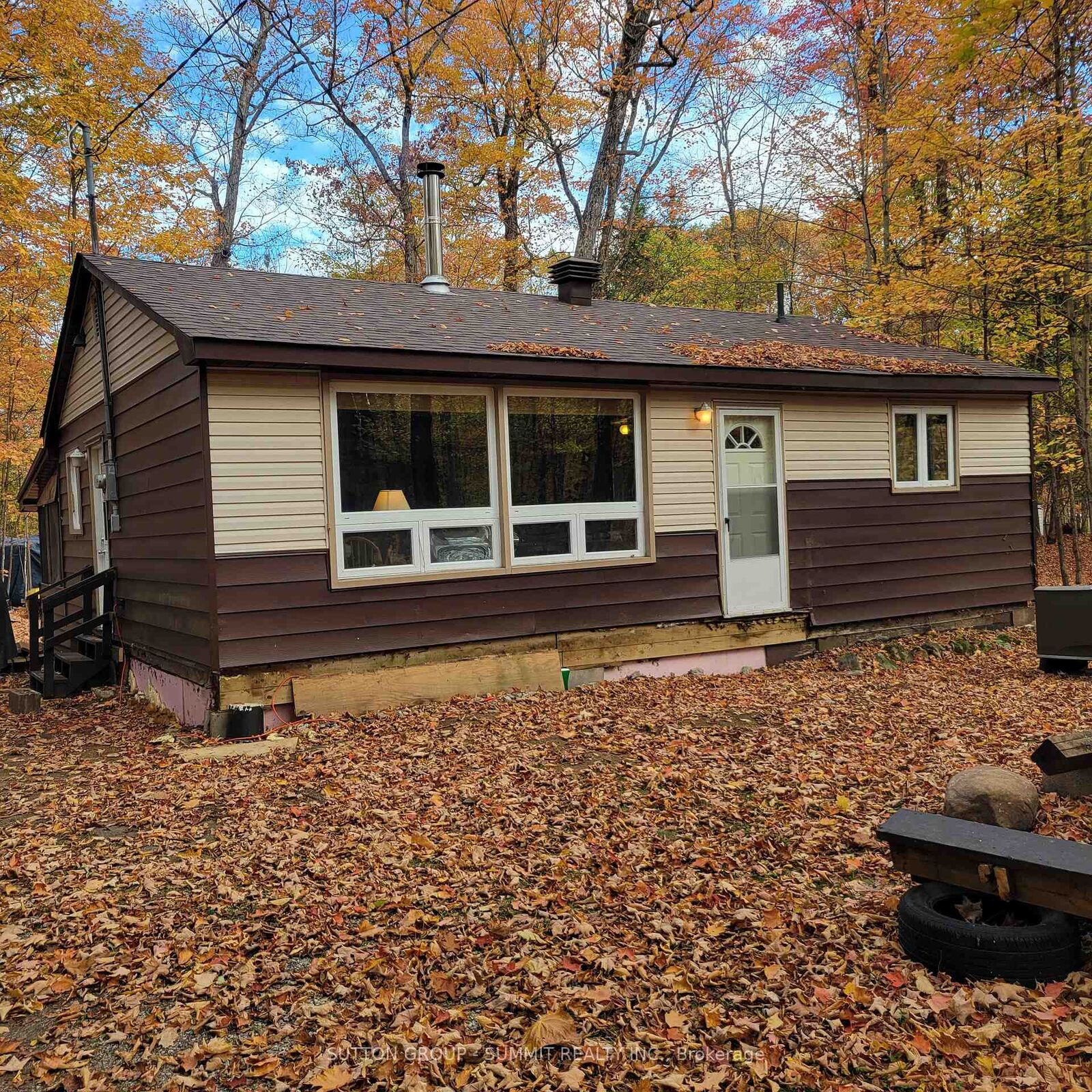 Property Photo: 57 Maple Grove Drive ON P1H 2J3
