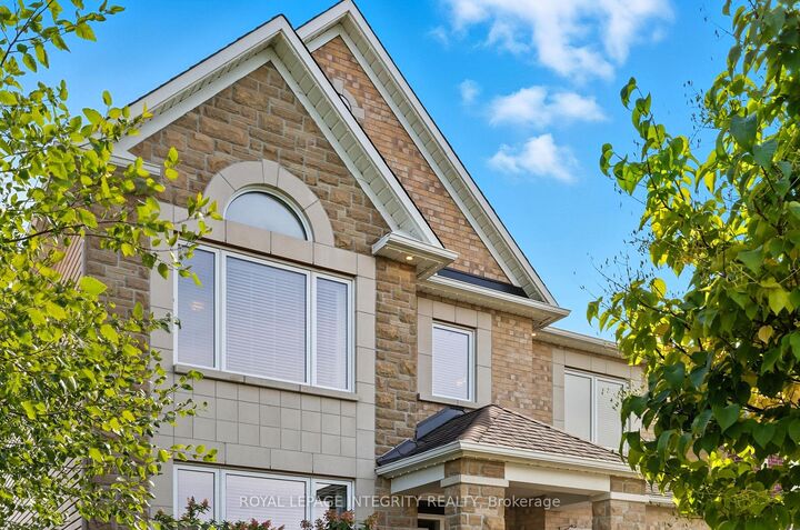Property Photo: 1011 Winterspring Ridge ON K4A 0S4