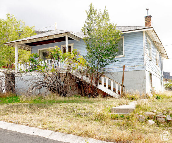 Property Photo: 141 W 100 N UT 84520