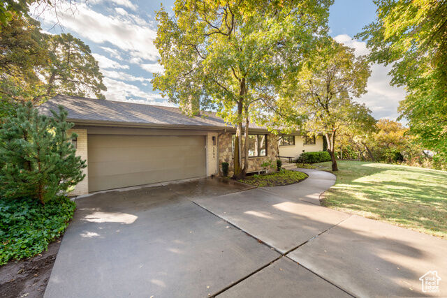 Property Photo: 2894 E Kentucky Ave UT 84117
