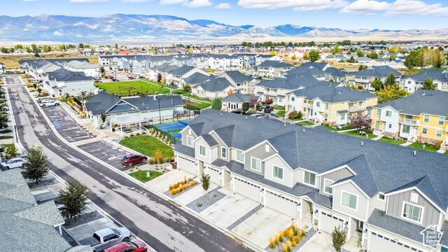 Property Photo: 1847 E Eagle View Ln UT 84005