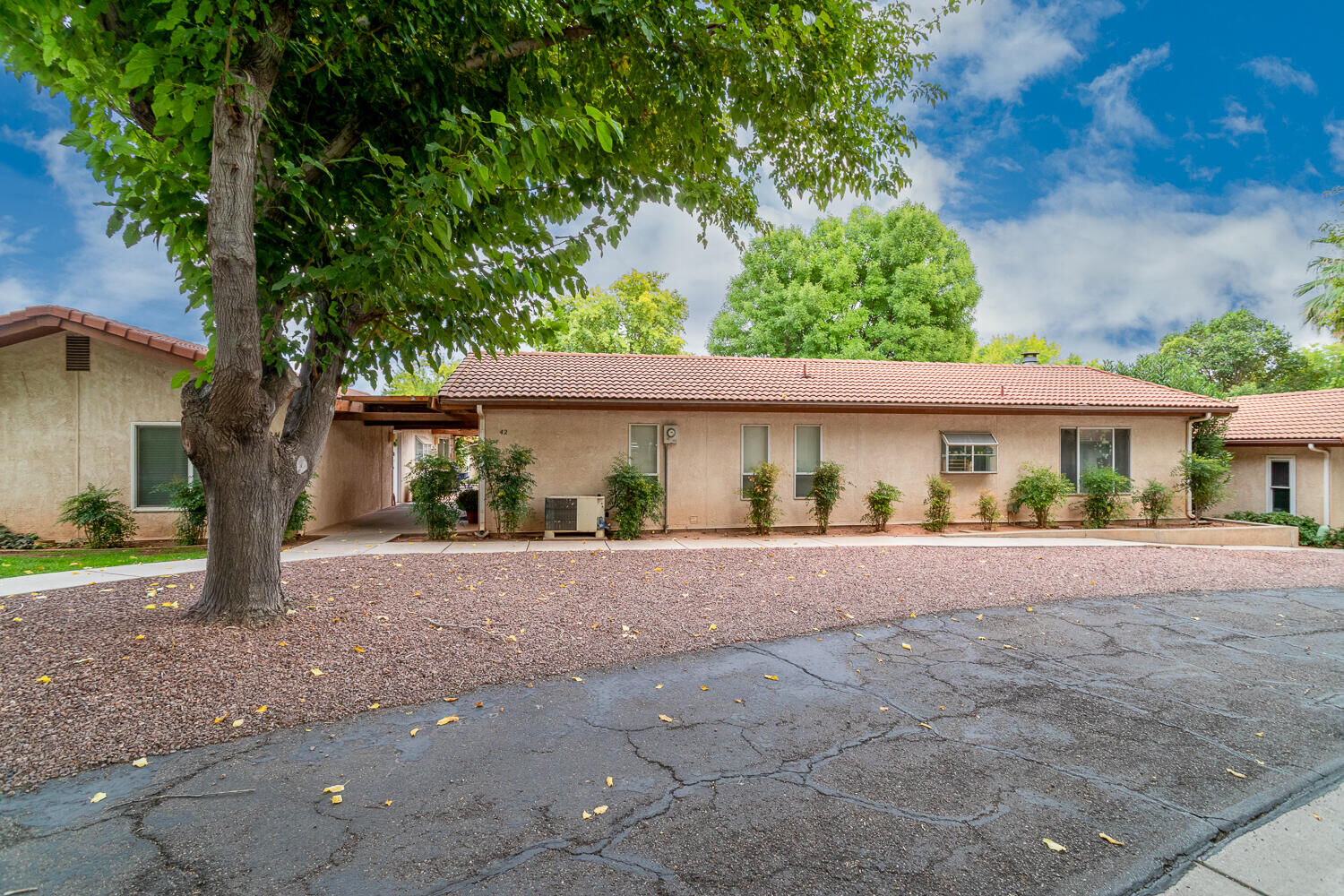 Property Photo: 240 N Sunflower Dr #42 UT 84790