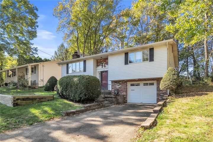 118 Wayne Ave  Zelienople Boro PA 16063 photo