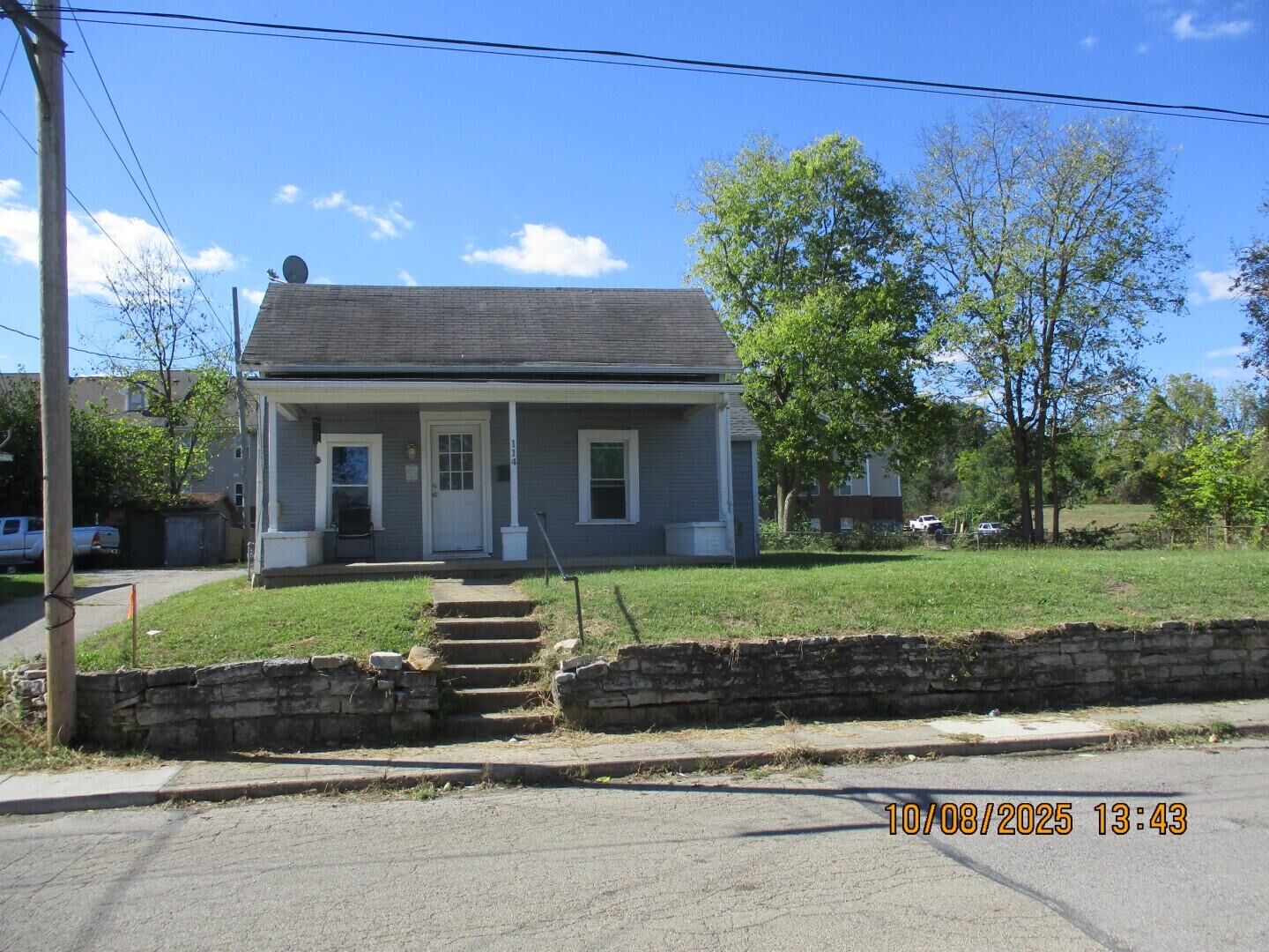 Property Photo: 114 S Roosevelt Avenue OH 45356