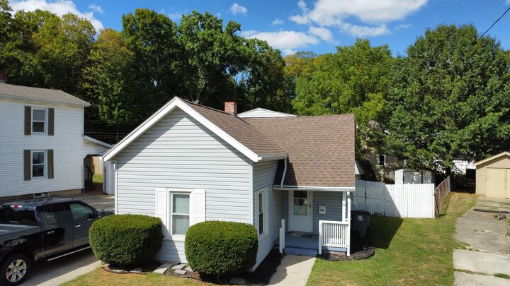 Property Photo: 517 W Market Street OH 45373