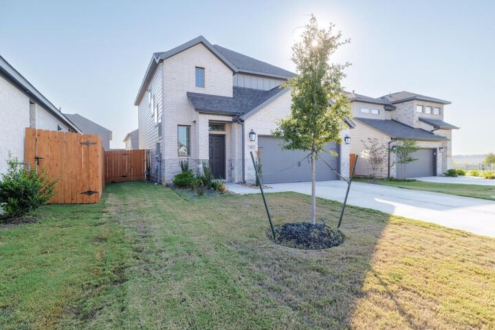 Property Photo:  317 Langhorne Bend  TX 78642 