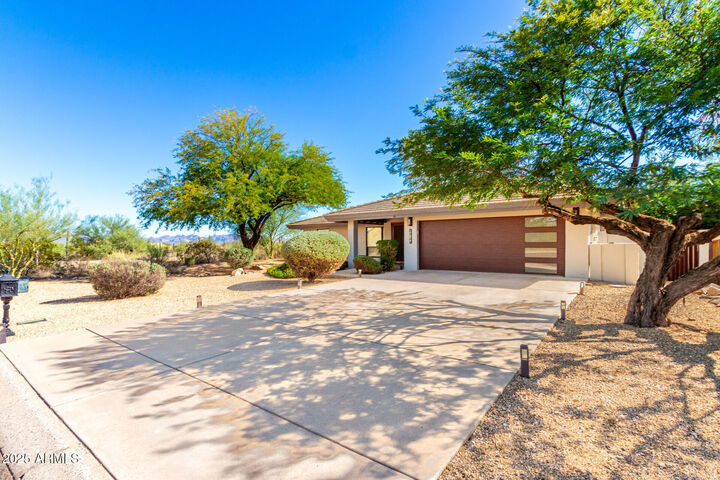 Property Photo: 17517 E San Marcus Drive AZ 85268
