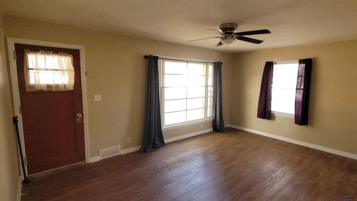 Property Photo: 1708 Rushmore St SD 57702