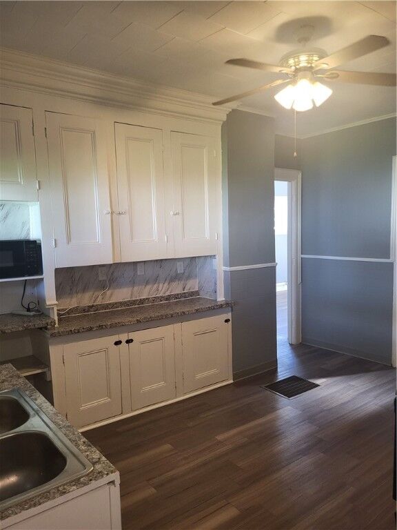 Property Photo: 259 E First NY 14830