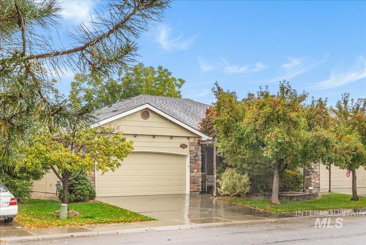 Property Photo: 9343 W Olivia St ID 83704
