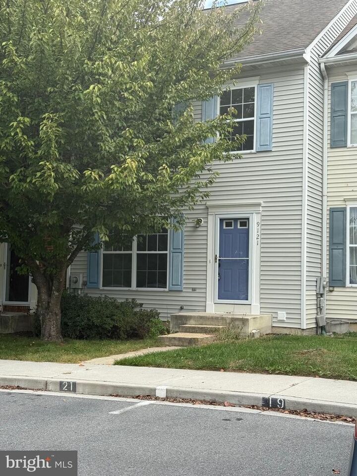 Property Photo: 9121 Ridgefield Lane MD 21701