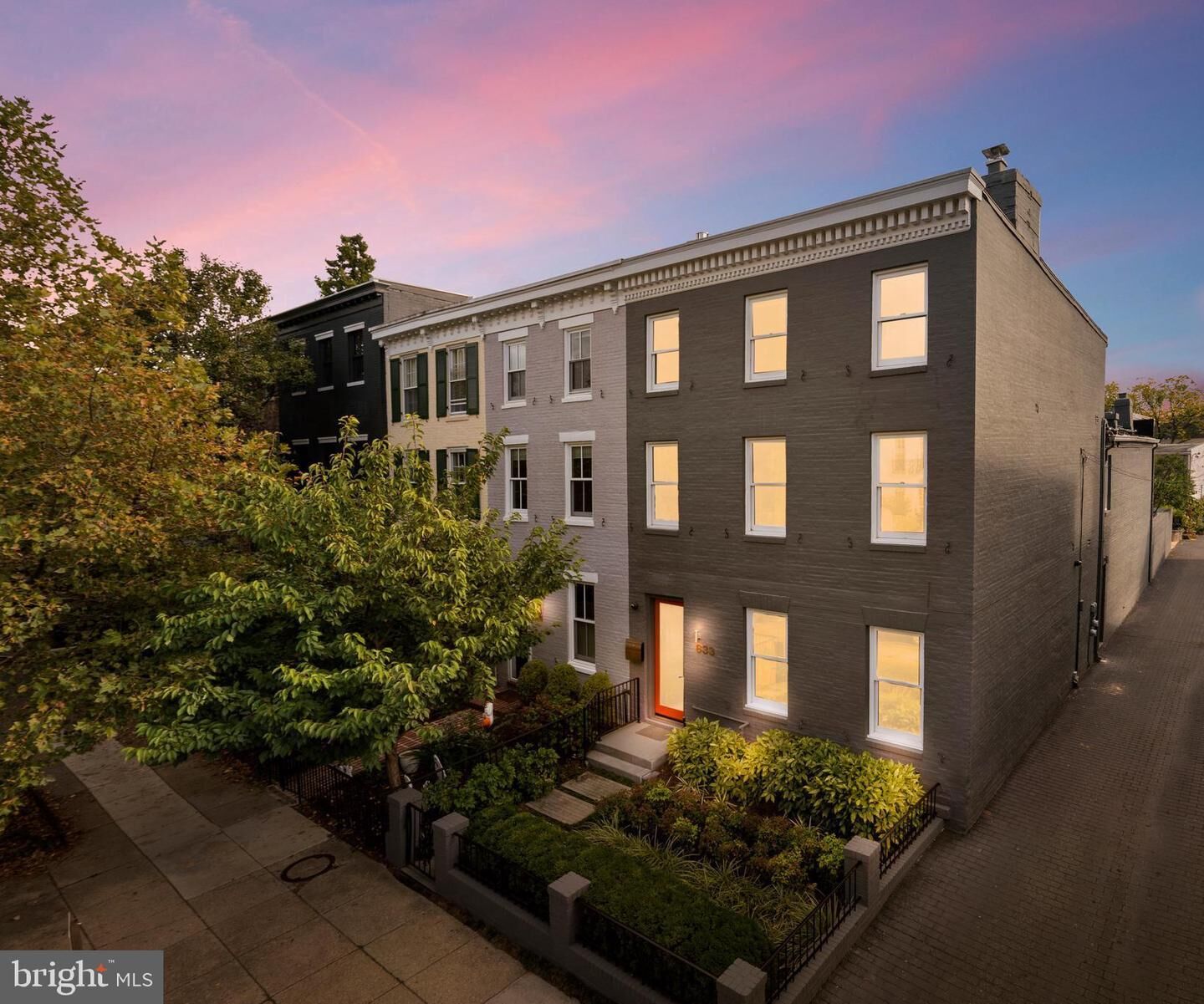 Property Photo: 633 E Street SE DC 20003