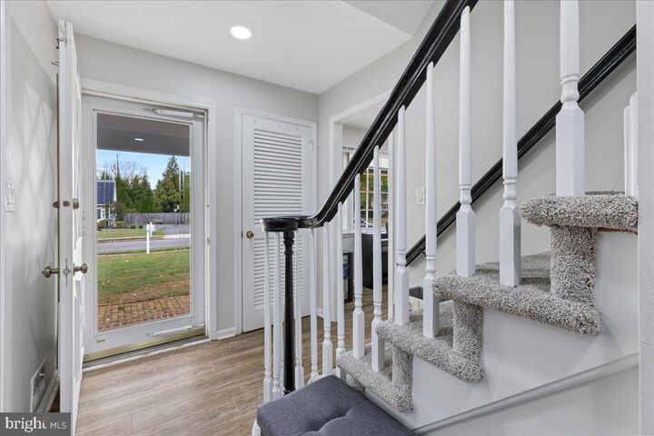 Property Photo:  3 Yorktowne Court  NJ 08550 