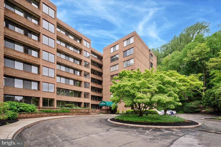 Property Photo: 19 Rock Hill Road 7-D PA 19004