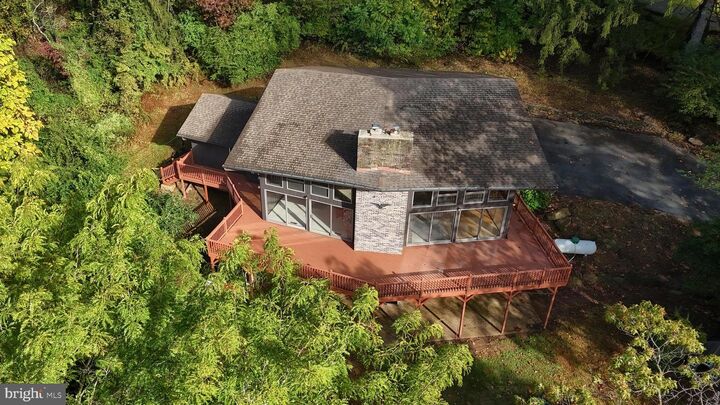 Property Photo: 5 Club Road PA 19565