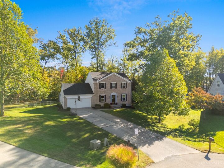 Property Photo: 2223 Lobrook Court OH 45102