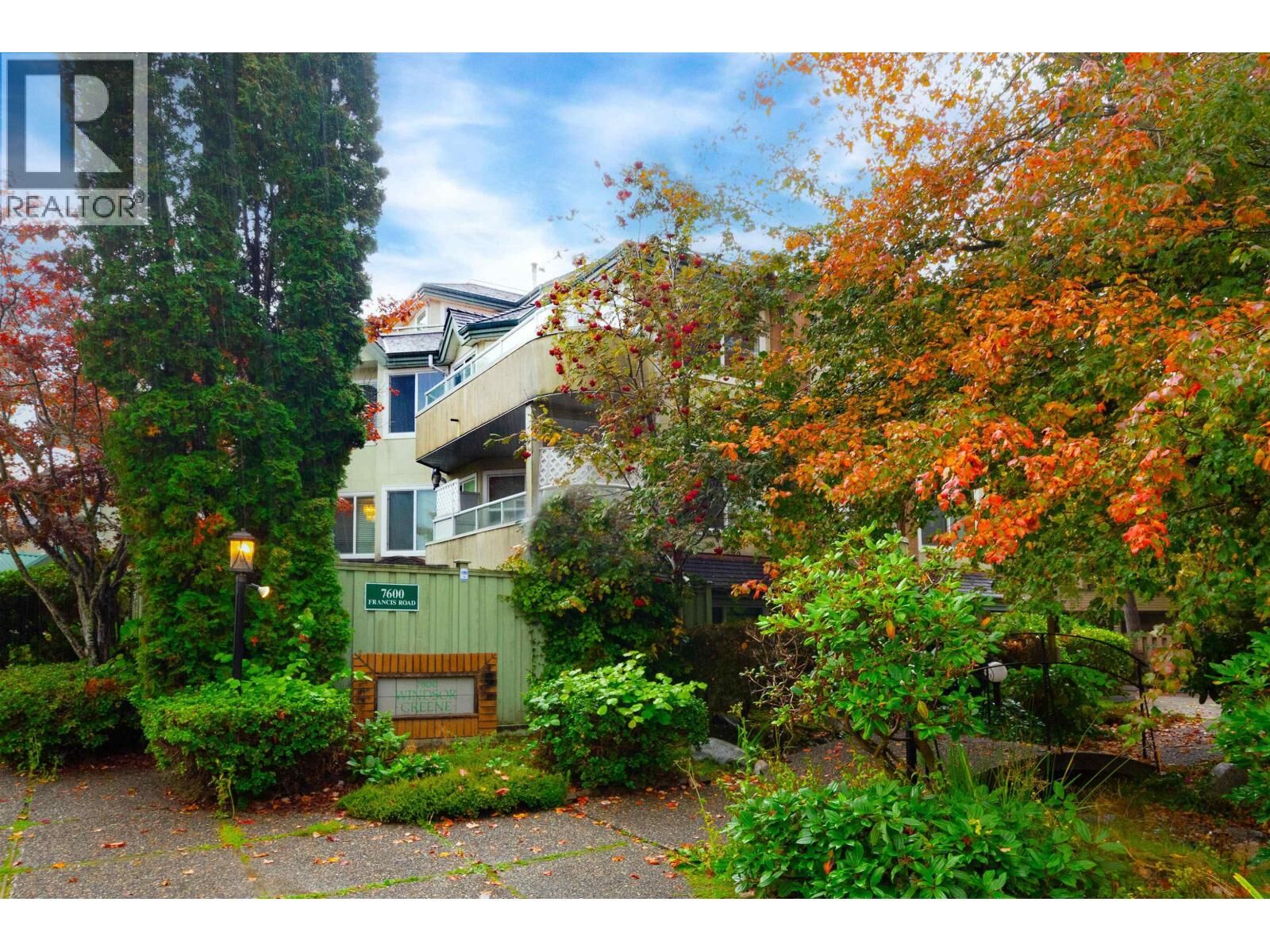 Photo de la propriété:  7600 Francis Road 203  BC V6Y 1A2