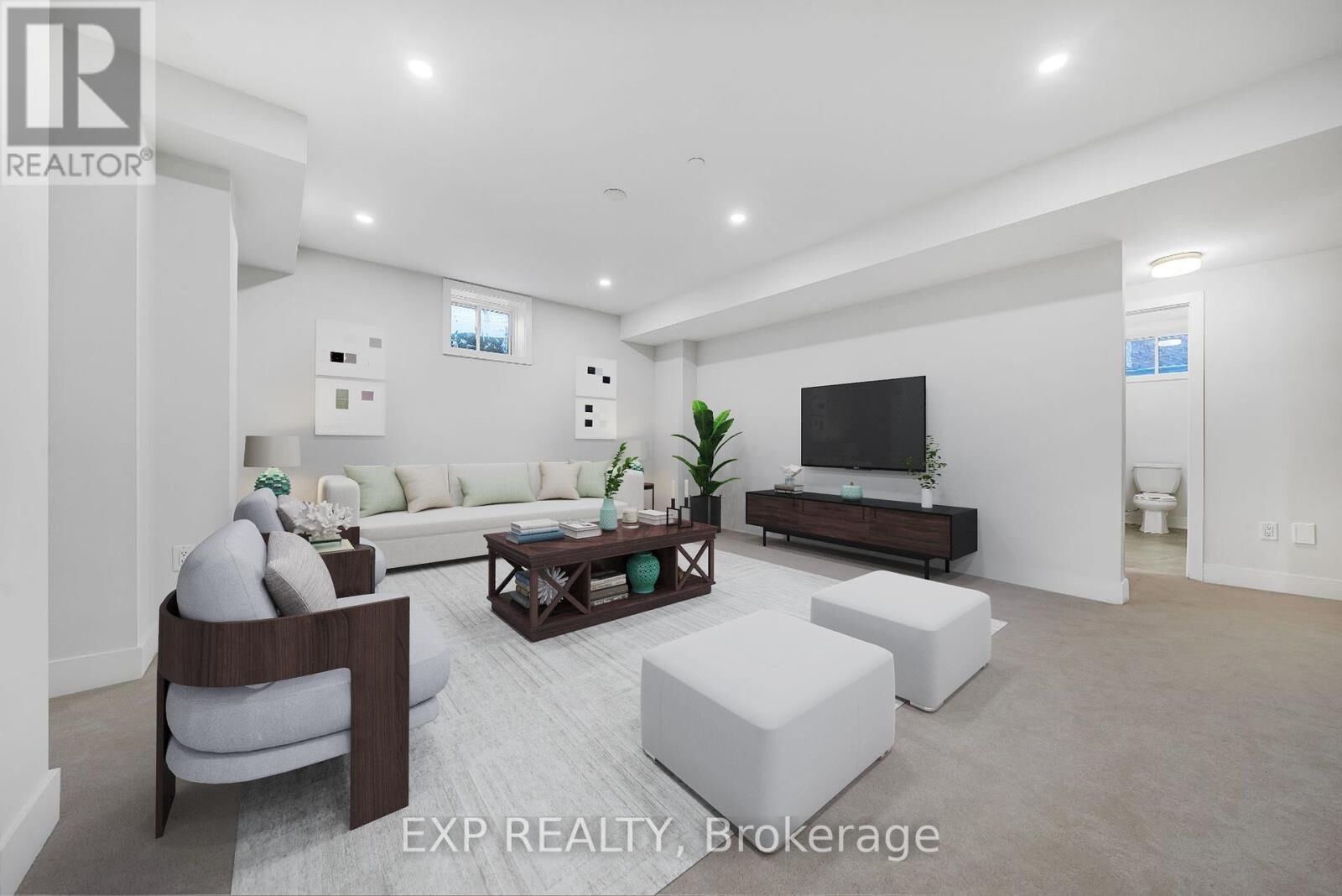 Property Photo:  24 Sikura Circle Bsmt  ON L4G 3Y8 