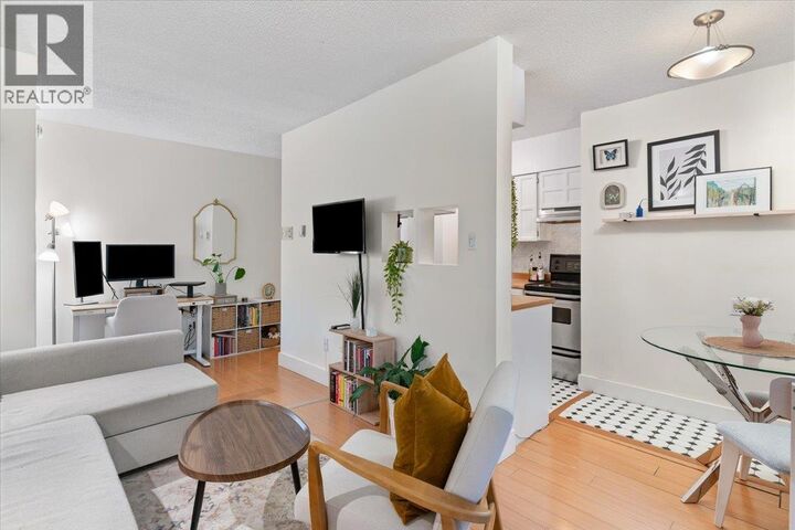 Photo de la propriété: 1540 East 4th Avenue 101 BC V5N 1J8