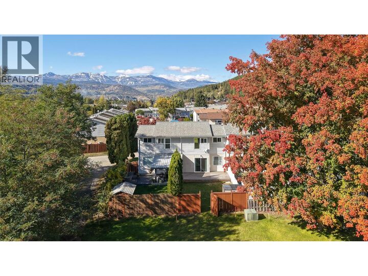 3366 Laurel Crescent  Trail BC V1R 4M5 photo