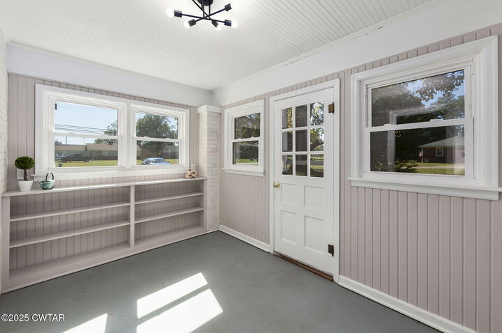 385 Bolivar Highway  Jackson TN 38301 photo